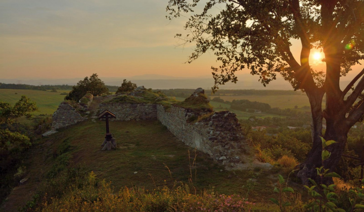 3. fotografia fotogalérie Zaujímavosti / Hrad Šebeš - foto