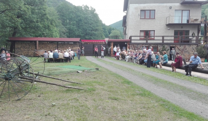 3. fotografia fotogalérie Kaplnka p. Marie Lurdskej - posviacka 27.5.2018