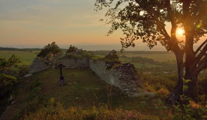Fotka - Hrad Šebeš